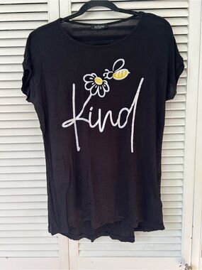 Eclipse Black Graphic 'Kind' Tee with Yellow Bee and White Daisy